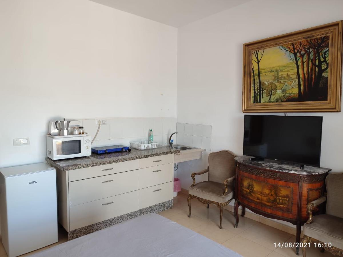 Bluemar Guest House Almeria Phòng bức ảnh